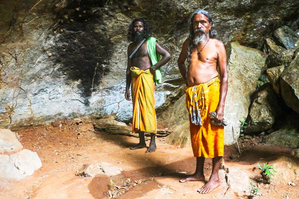 Vedda, indigenous Hela people